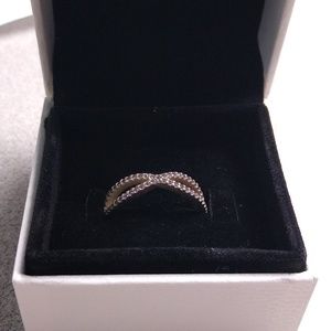 Pandora Crossing Paths Ring